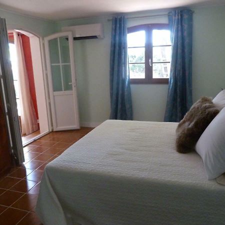 Chez Nous Cassis Bed and Breakfast Buitenkant foto