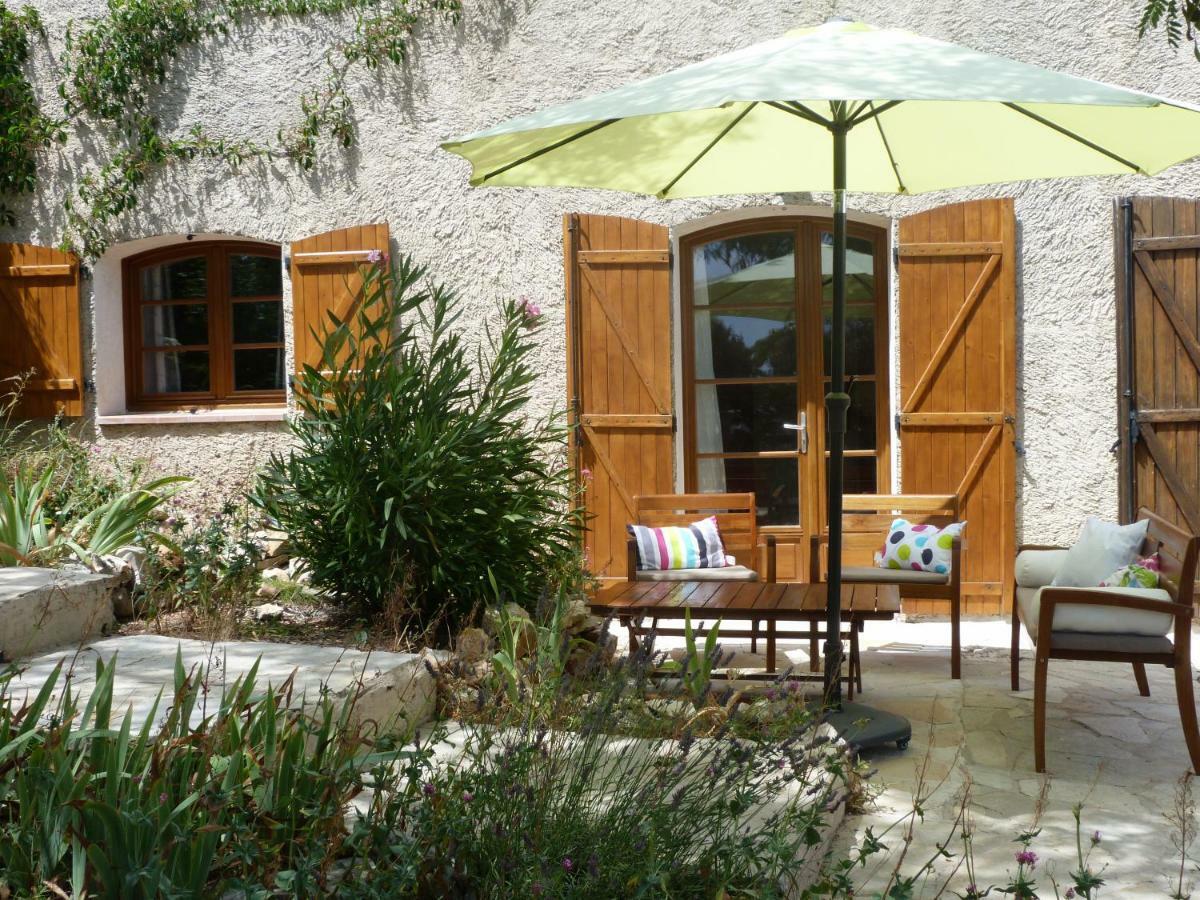Chez Nous Cassis Bed and Breakfast Buitenkant foto